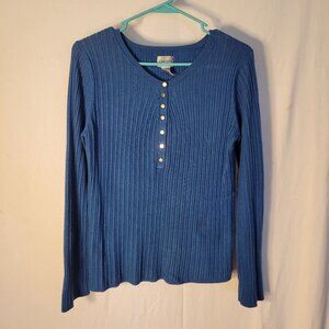 Chicos Sweater -- ITEM #1689